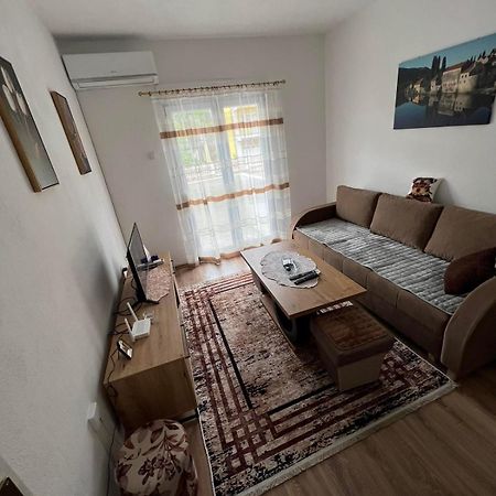 Apartman Lady Cherry Apartment Trebinje Exterior photo